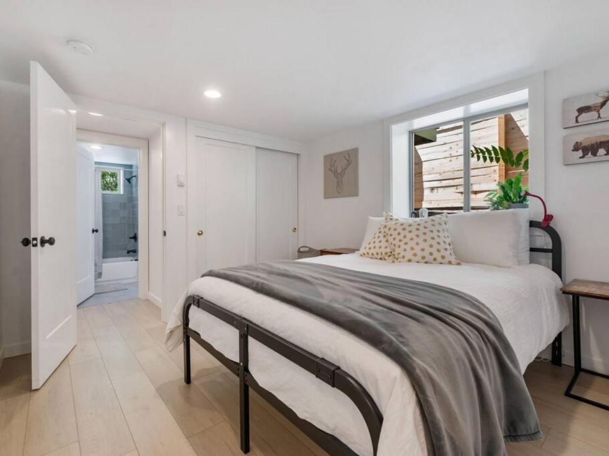 Renovated Hawthorne Retreat *
